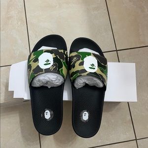 Bathing ape camo sandals size 9 brand new with box